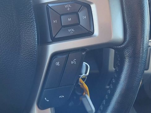 Used 2021 Ford F250 Lariat w/ Lariat Value Package image 12