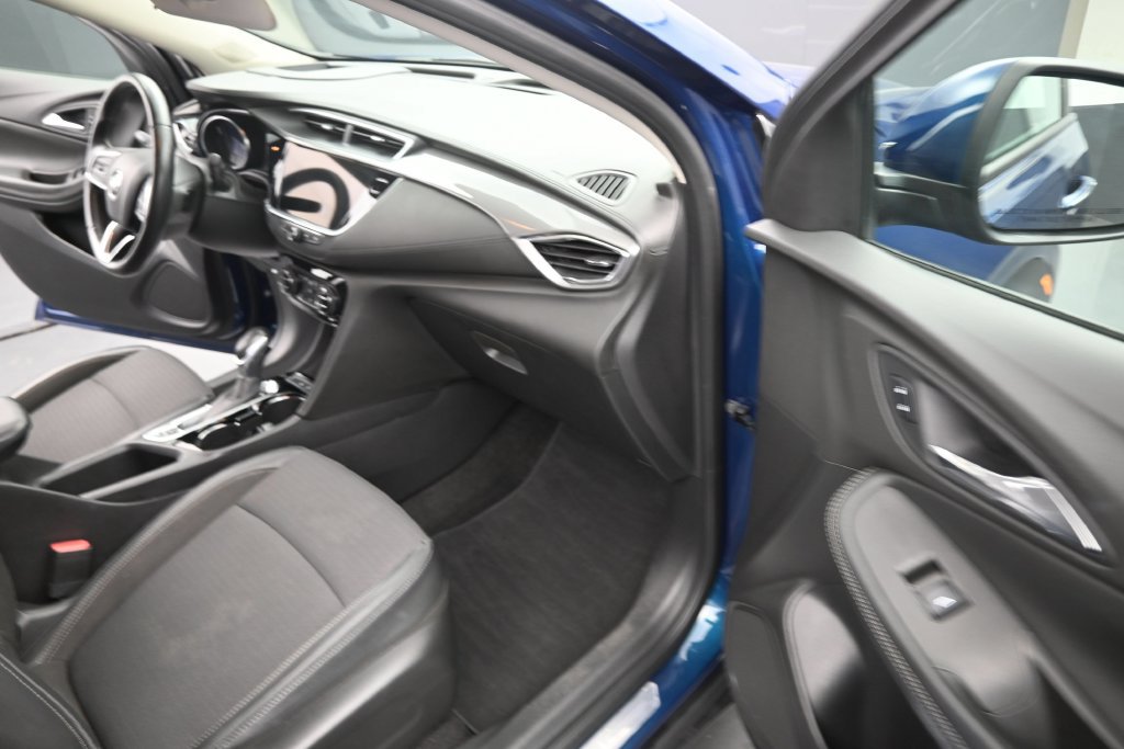 Used 2020 Buick Encore GX Select w/ Advanced Technology Package FWD image 20