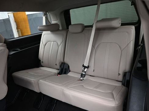 Used 2024 Ford Expedition Max Limited image 28