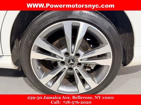 Used 2021 Mercedes-Benz C 300 4MATIC Sedan w/ Premium Package image 16