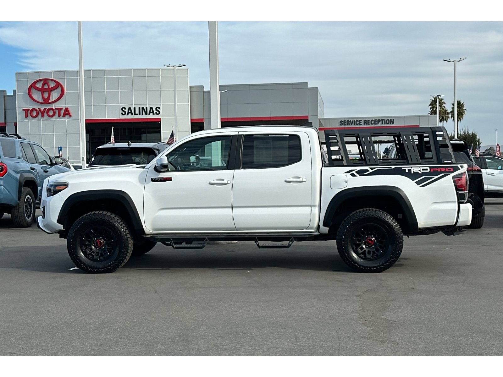 Used 2018 Toyota Tacoma TRD Pro AWD/4WD image 7