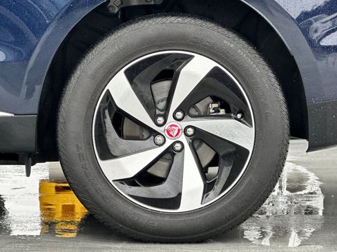 Used 2022 Jaguar F-PACE S image 13