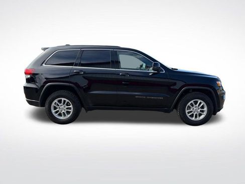 Used 2020 Jeep Grand Cherokee Laredo AWD/4WD image 9