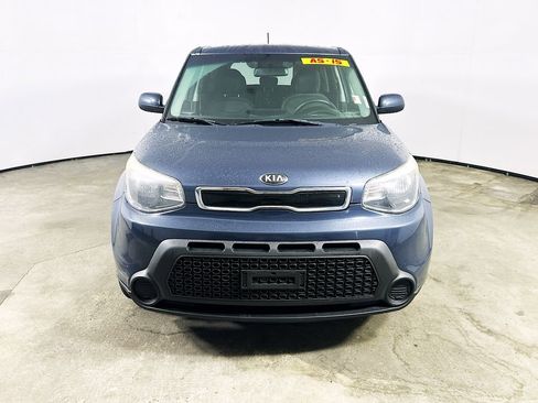 Used 2015 Kia Soul + FWD image 2