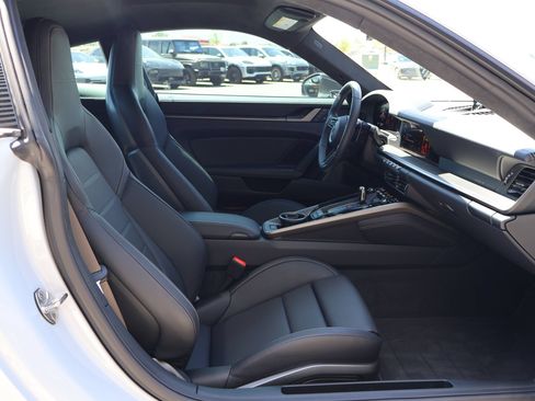 Used 2026 Porsche 911 Turbo S AWD/4WD image 33