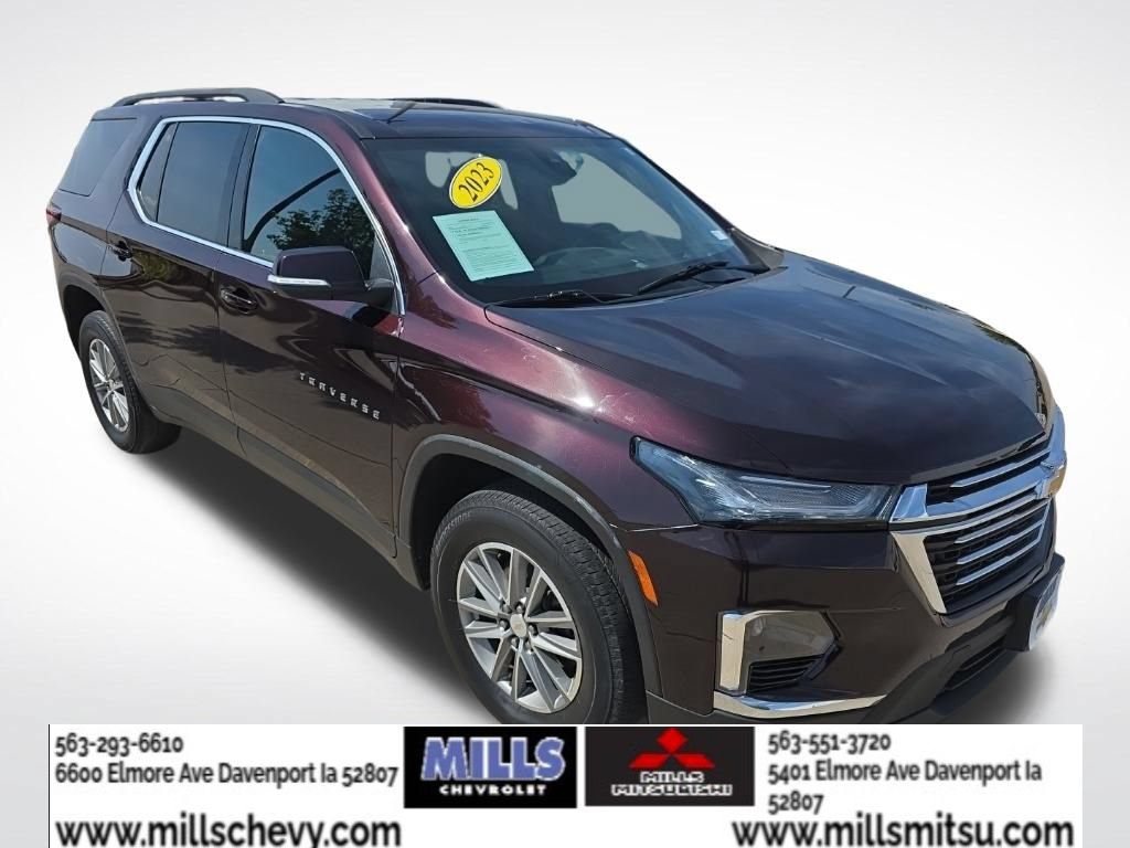 Used 2023 Chevrolet Traverse LT AWD/4WD image 7