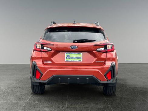 Used 2024 Subaru Crosstrek 2.0i Premium w/ Crosstrek Mirror Package AWD/4WD image 6
