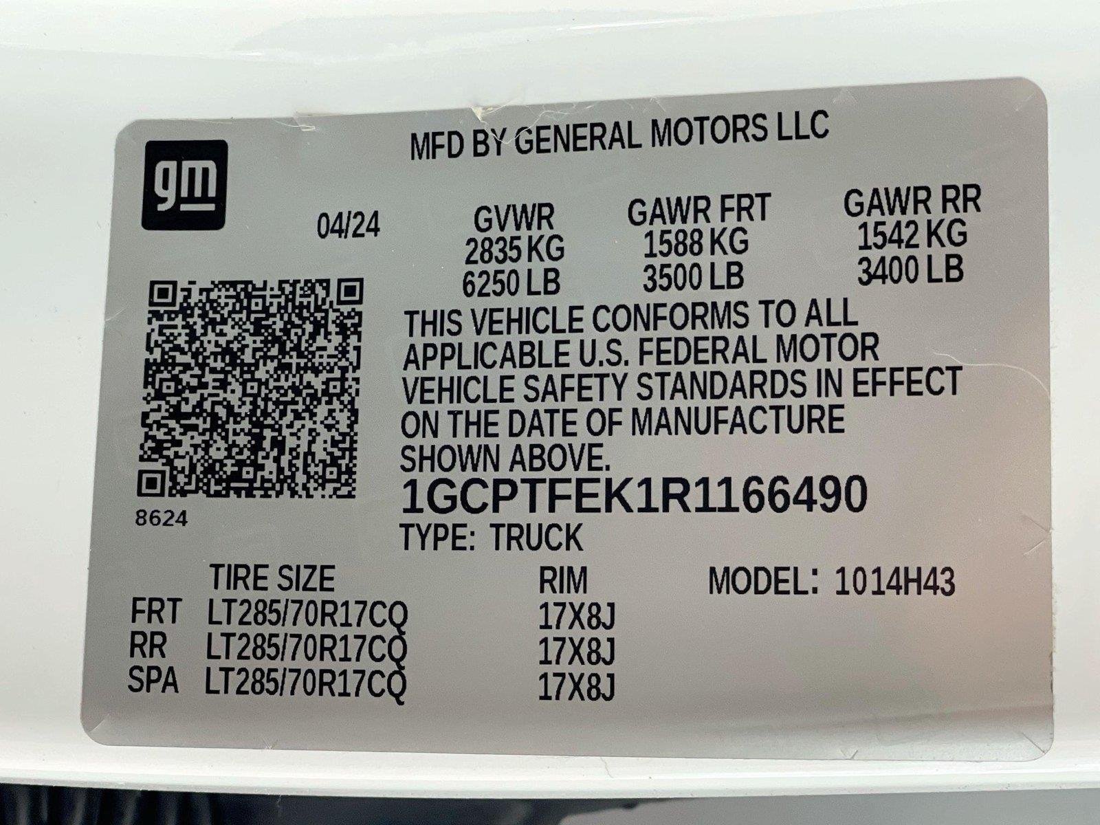 Used 2024 Chevrolet Colorado ZR2 w/ Technology Package AWD/4WD image 33