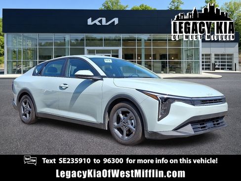 Used 2025 Kia K4 FWD image 1