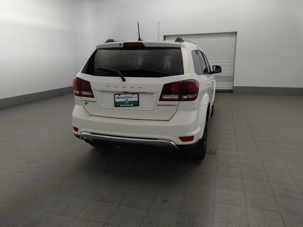Used 2019 Dodge Journey Crossroad AWD/4WD image 7