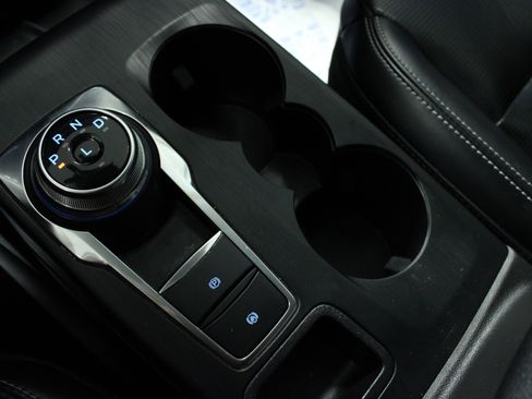 Used 2024 Ford Escape Platinum image 23