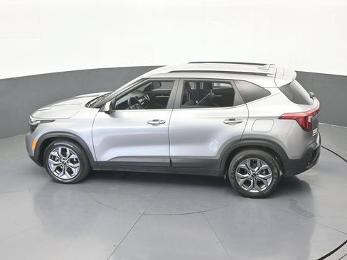 Used 2024 Kia Seltos S FWD image 44