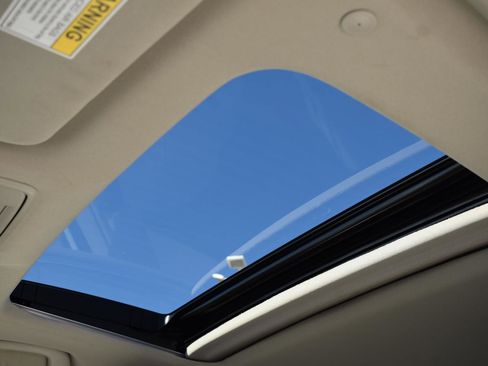 Used 2023 Honda Accord Touring image 12