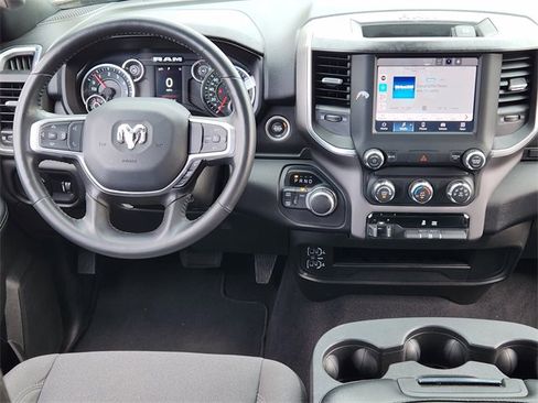 Used 2024 RAM 2500 Big Horn image 25