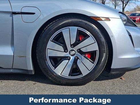 Used 2020 Porsche Taycan 4S image 10