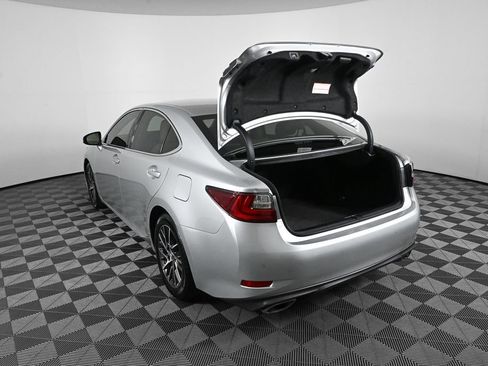 Used 2017 Lexus ES 350 image 30