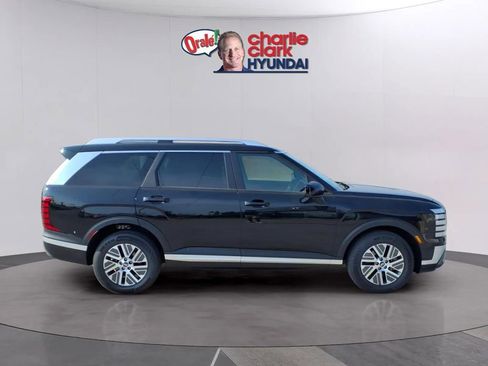 New 2026 Hyundai Palisade SEL Premium FWD image 6