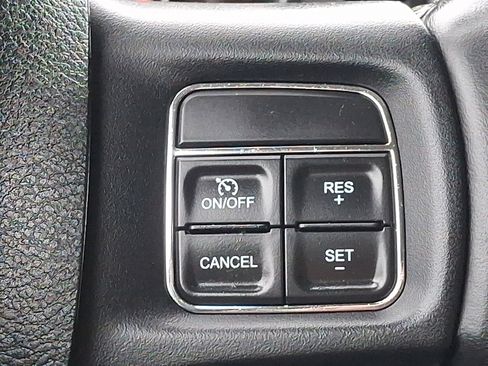 Used 2018 RAM 2500 Big Horn w/ Harvest Edition image 21