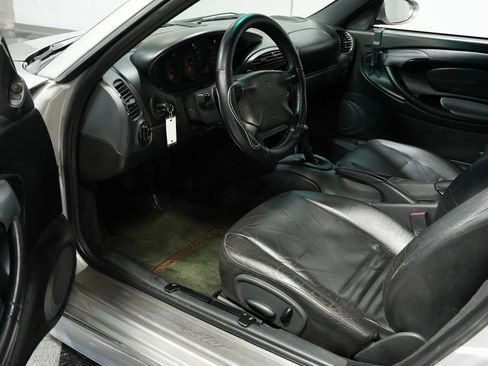 Used 1998 Porsche Boxster image 3