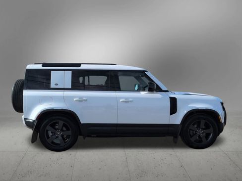 Used 2021 Land Rover Defender 110 S image 7