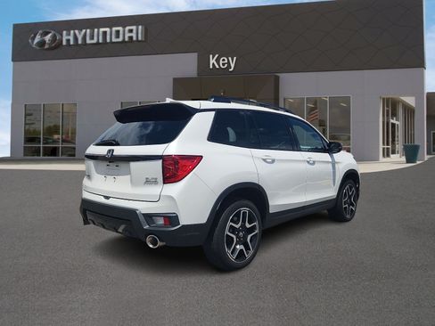 Used 2023 Honda Passport Elite image 4