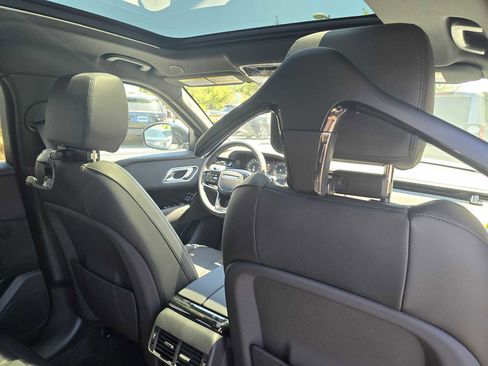 Certified 2026 Land Rover Range Rover Velar Dynamic SE image 15