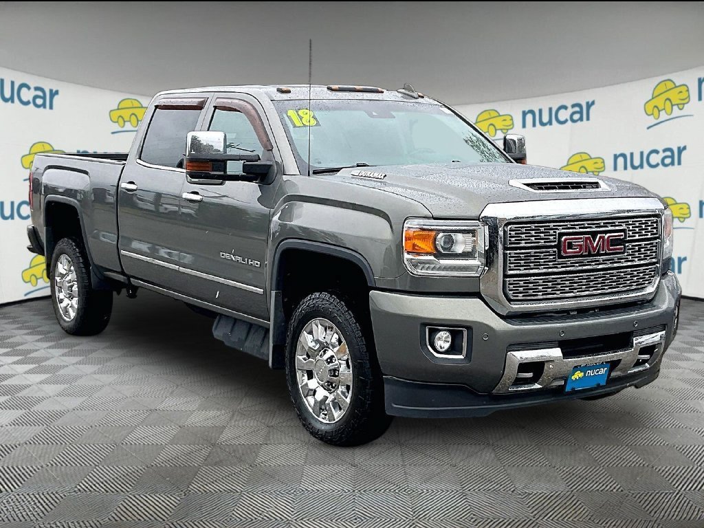Used 2018 GMC Sierra 2500 Denali w/ Duramax Plus Package AWD/4WD image 1