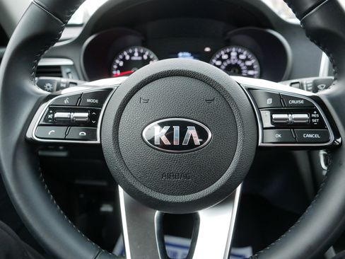 Certified 2019 Kia Optima S image 25