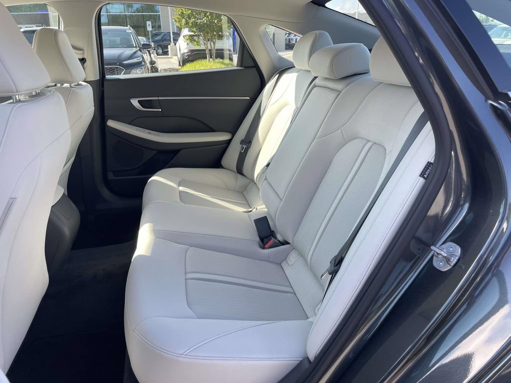 Certified 2026 Hyundai Sonata SEL AWD/4WD image 3