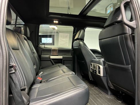 Used 2022 Ford F350 Lariat w/ Tremor Off-Road Package image 16