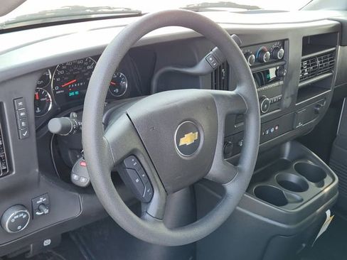 New 2025 Chevrolet Express 3500 w/ Power Convenience Package RWD image 22