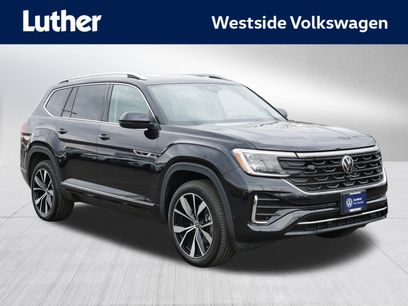 Certified 2024 Volkswagen Atlas SEL Premium R-Line