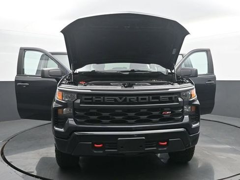 Used 2022 Chevrolet Silverado 1500 Custom Trail Boss w/ LPO, Dark Essentials Package AWD/4WD image 50