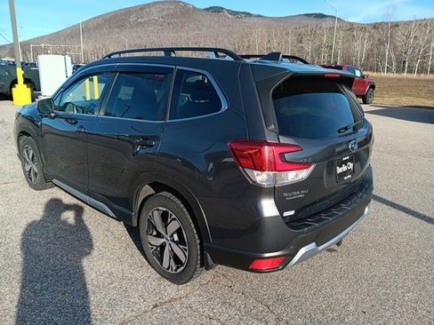 Used 2021 Subaru Forester Touring image 25