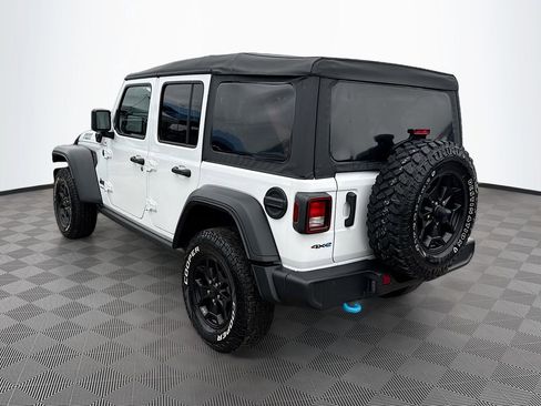Used 2023 Jeep Wrangler Unlimited w/ Cold Weather Group image 8