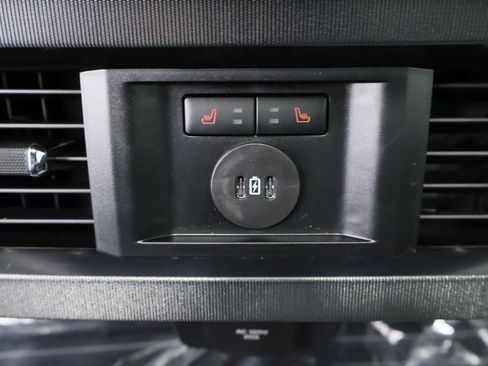 New 2025 Ford F350 Platinum w/ FX4 Off-Road Package image 14