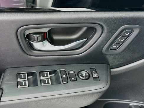 Used 2023 Honda Pilot EX-L image 18