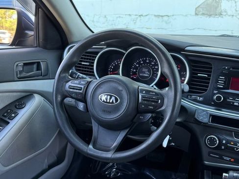 Used 2015 Kia Optima LX FWD image 17