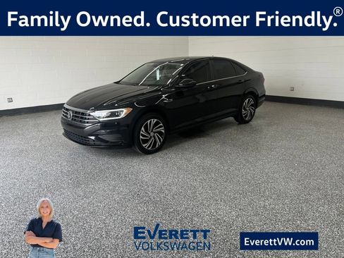 Certified 2020 Volkswagen Jetta SEL FWD image 1