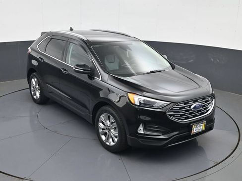 Used 2024 Ford Edge Titanium AWD/4WD image 16