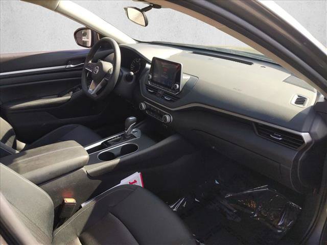 Used 2022 Nissan Altima 2.5 SV FWD image 19