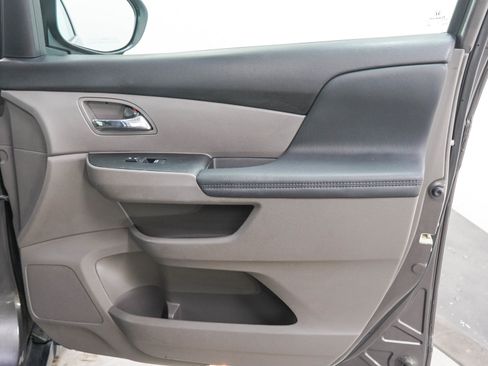 Used 2016 Honda Odyssey EX-L image 12