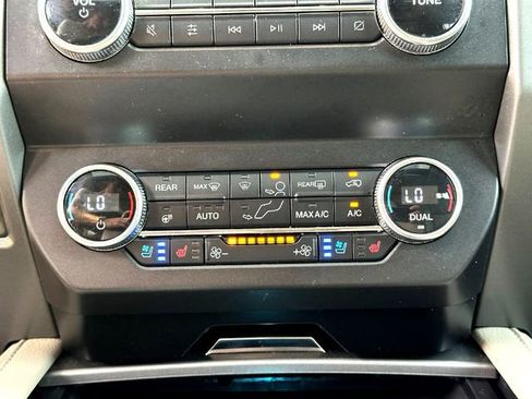 Certified 2020 Ford Expedition XLT w/ Equipment Group 202A RWD image 18