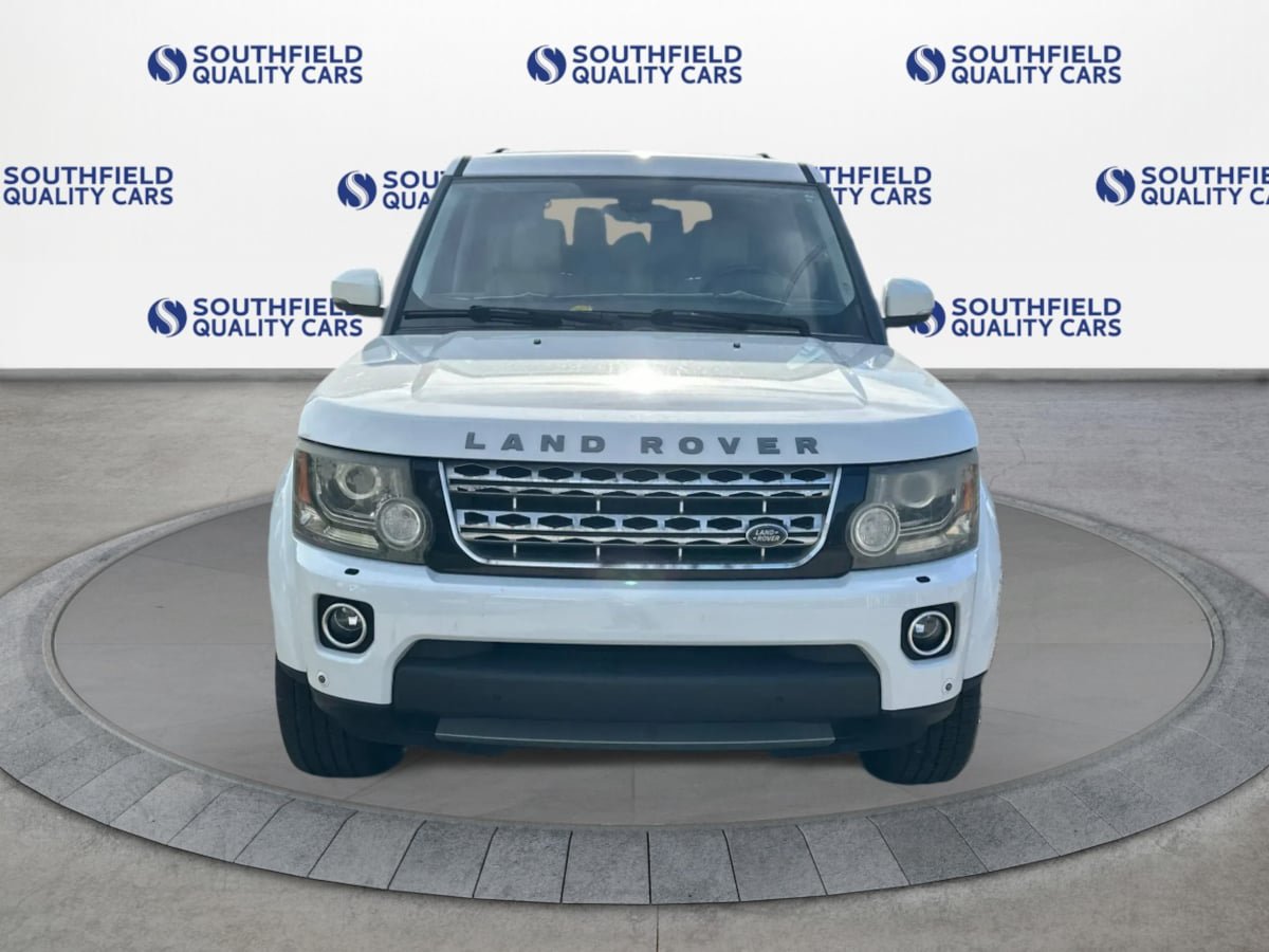 Used 2015 Land Rover LR4 HSE LUX AWD/4WD image 9