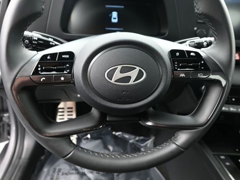 Certified 2025 Hyundai Elantra Sport image 26