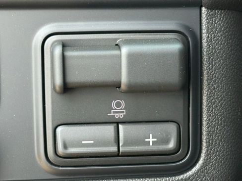 New 2026 Chevrolet Tahoe Z71 AWD/4WD image 34