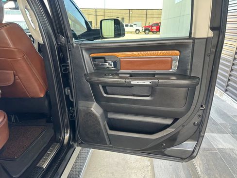 Used 2017 RAM 2500 Longhorn w/ Convenience Group image 22