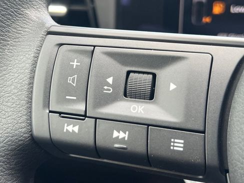 New 2026 Nissan Kicks SV FWD image 11
