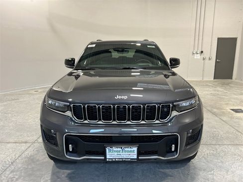 New 2025 Jeep Grand Cherokee Overland w/ Adv Protech Group III image 3