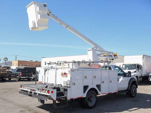 Used 2012 Ford F550 2WD Regular Cab Super Duty w/ PWR Equipment Group image 9